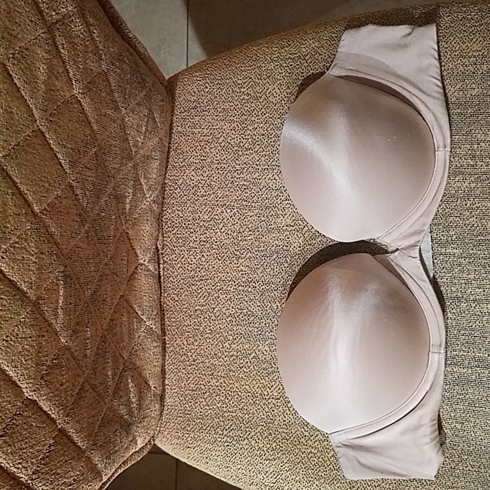 Victoria Secret Very Sexy Multi-Way Strapless Underwire Tan Bra